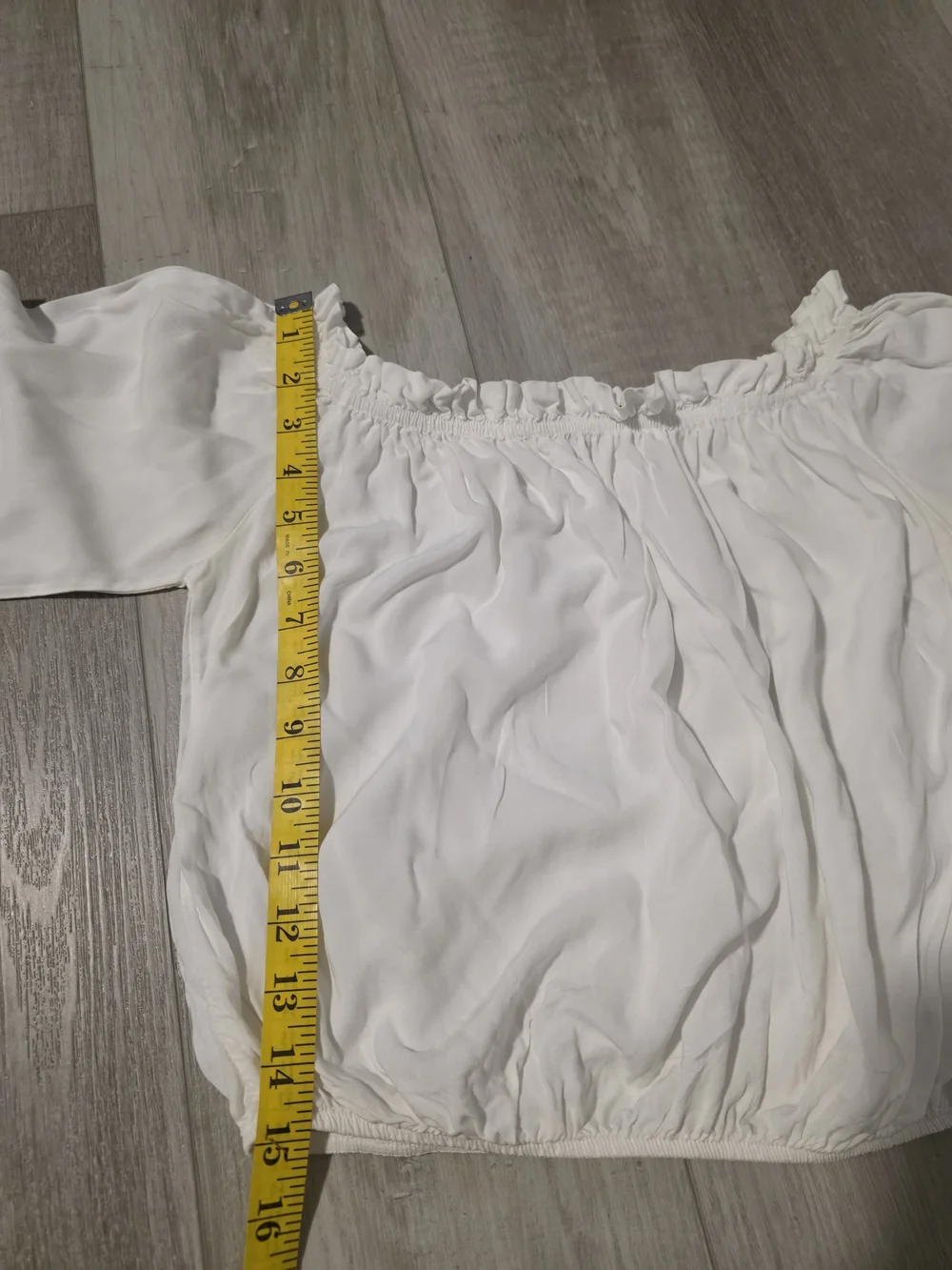 Brandy Melville White Off-Shoulder Long Sleeve Top (One Size) - Picture 6 of 6